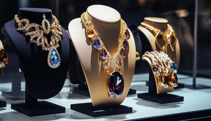 نحوه بازاریابی با استفاده از ویترین جواهرات